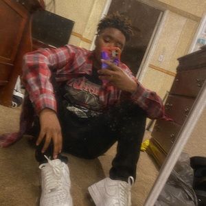 Meet your Posher, Leonna